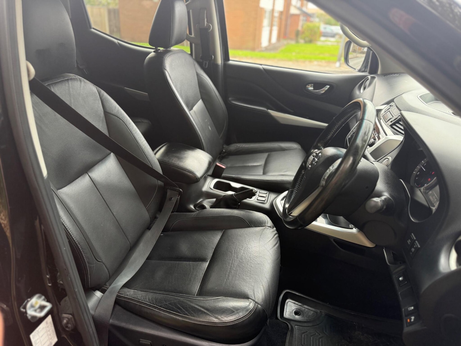 Used Nissan Navara 2016 for sale - 76359854: Photo 18