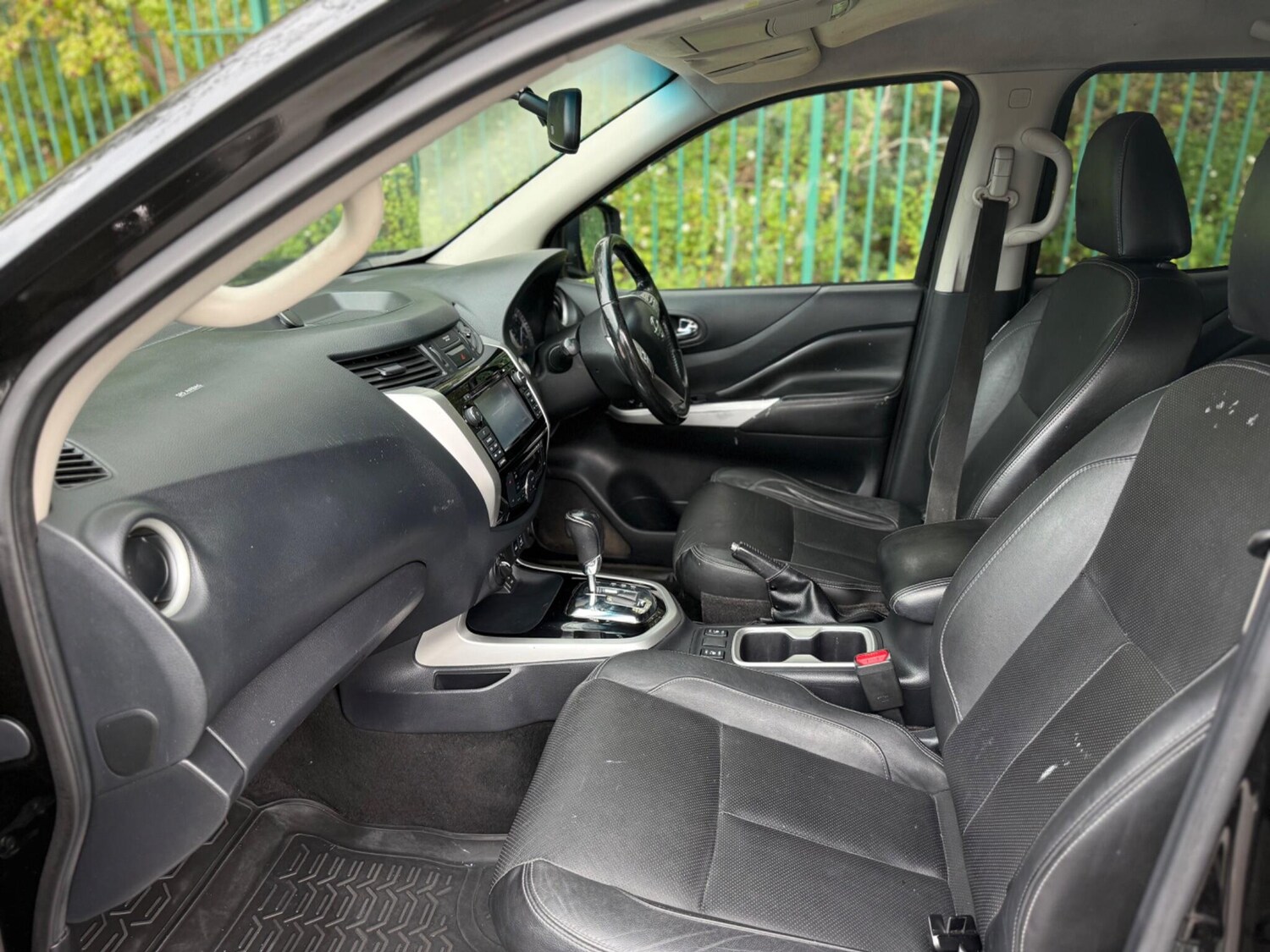 Used Nissan Navara 2016 for sale - 76359854: Photo 28