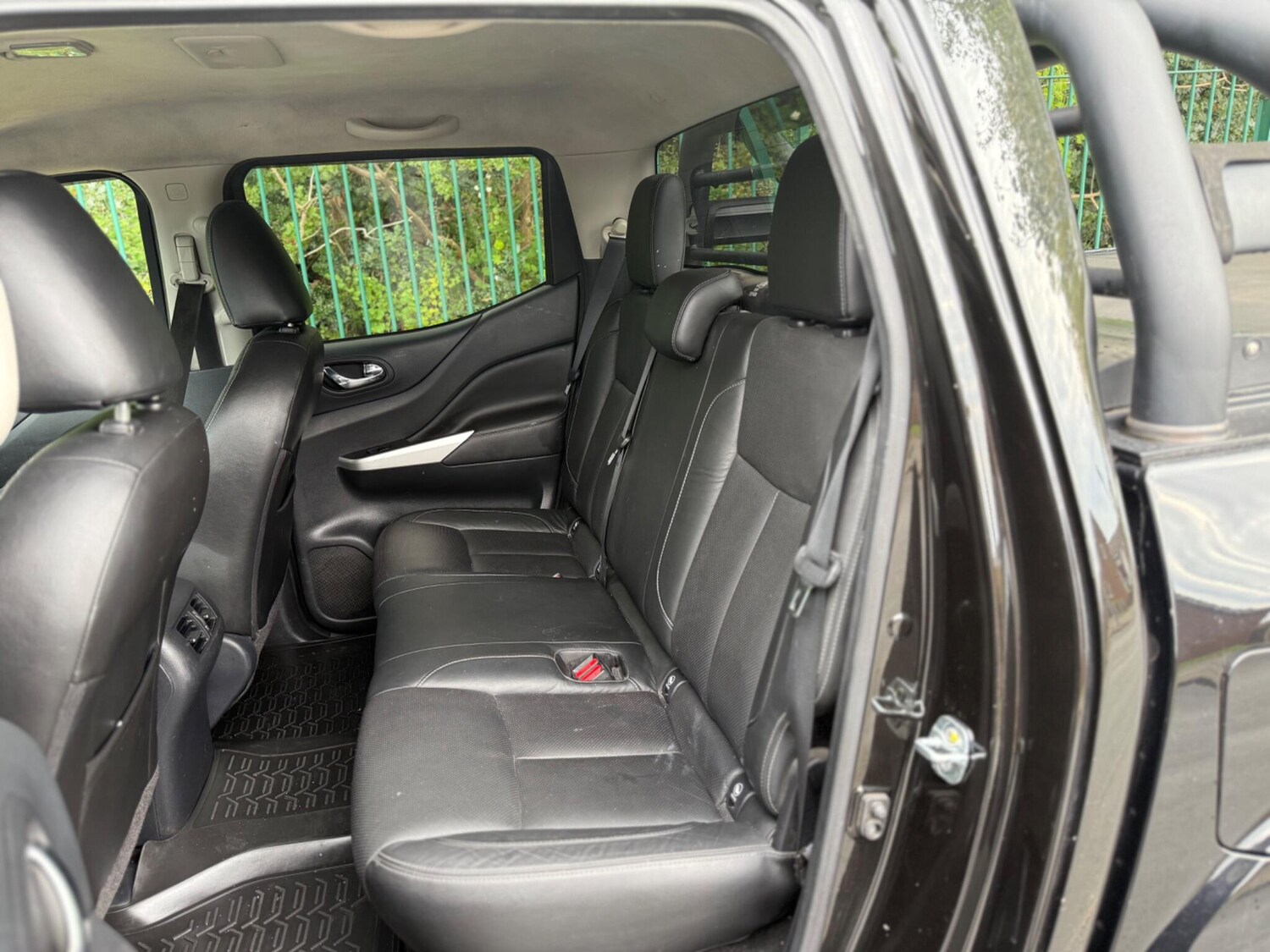 Used Nissan Navara 2016 for sale - 76359854: Photo 35