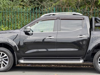 Used Nissan Navara 2016 for sale - 76359854: Photo