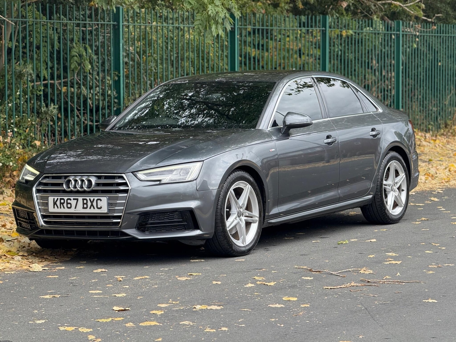 Used Audi A4 2017 for sale - 76472151: Photo 10