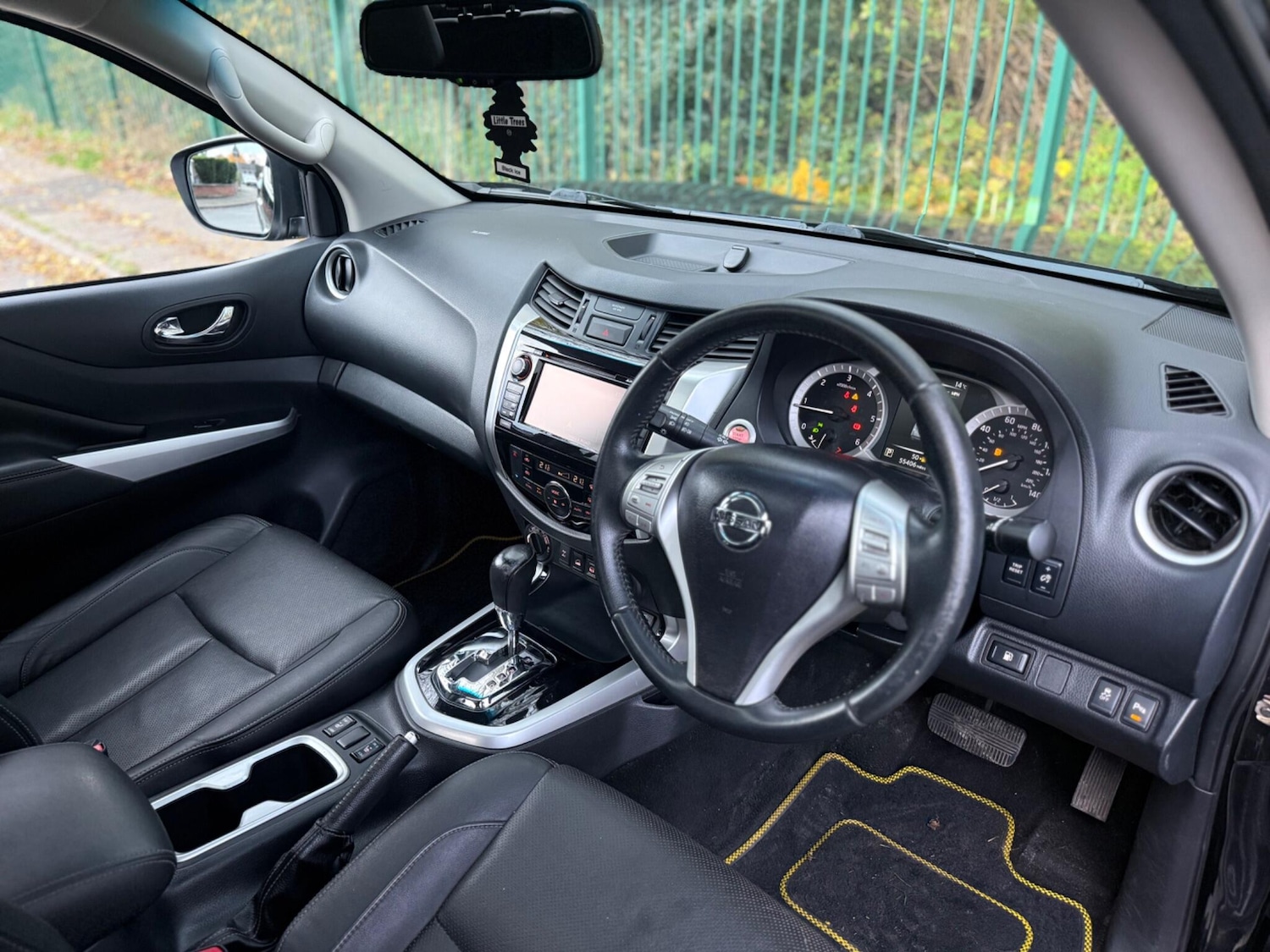 Used Nissan Navara 2017 for sale - 76512666: Photo 23