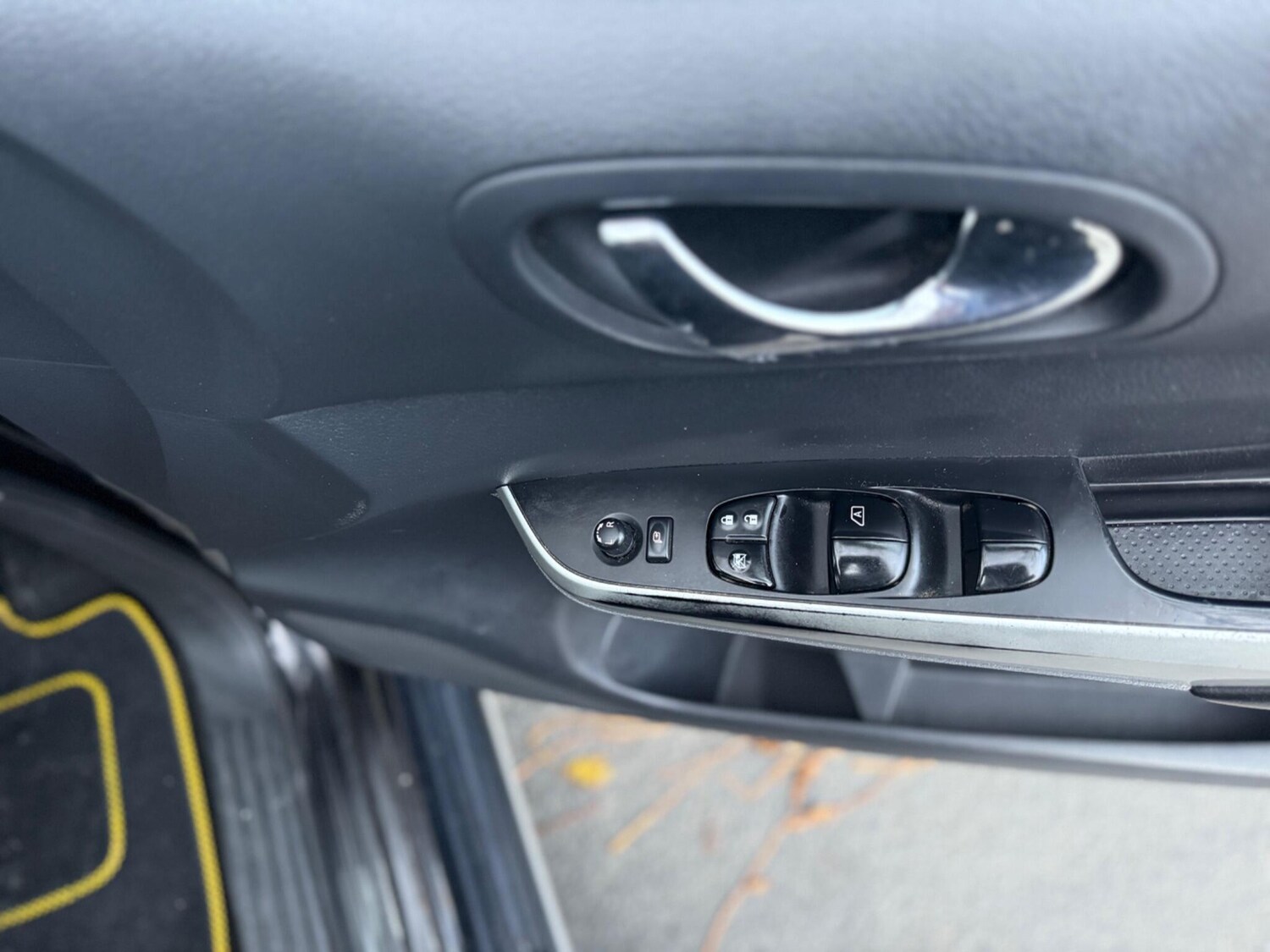 Used Nissan Navara 2017 for sale - 76512666: Photo 31