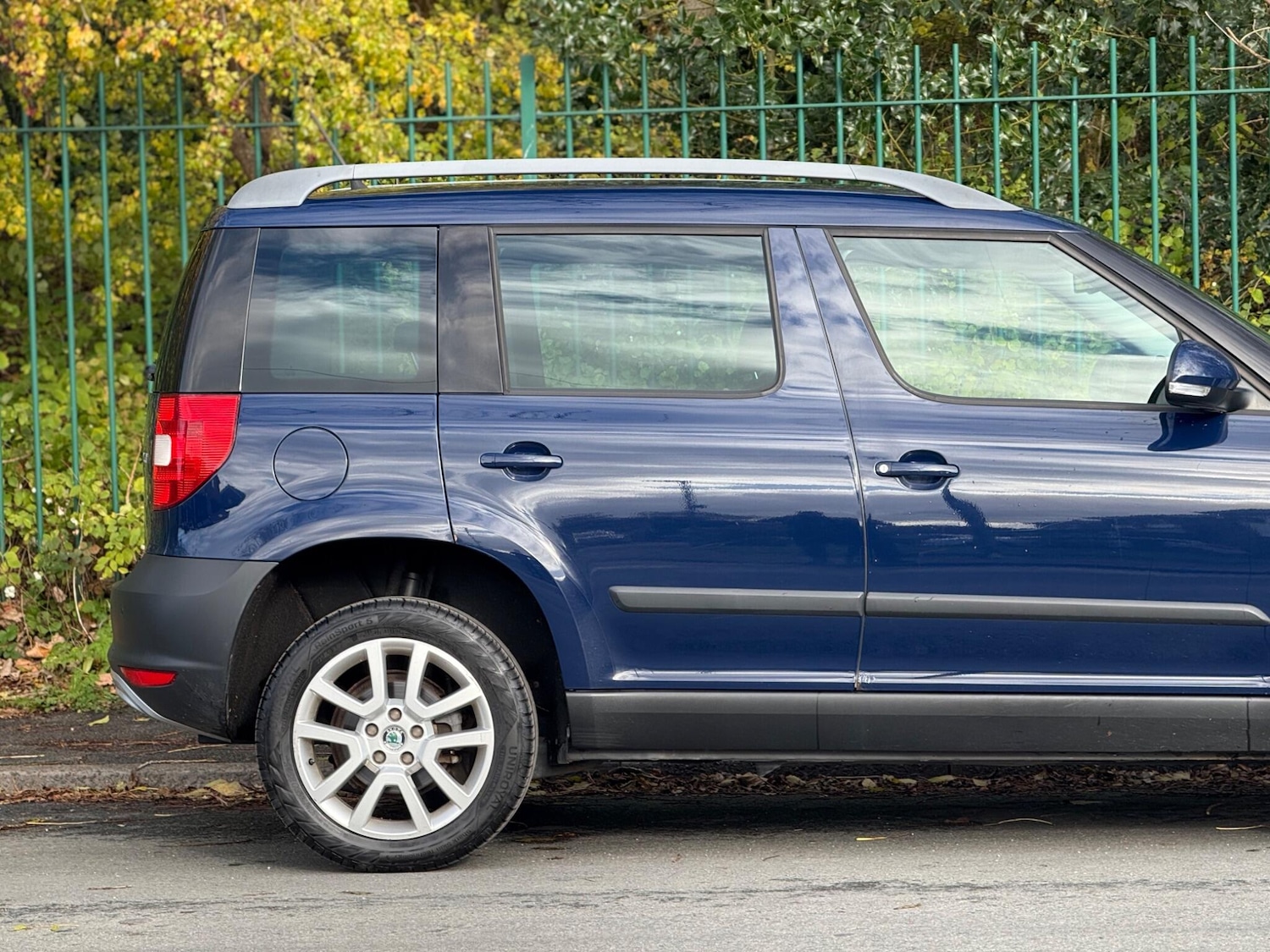 Used Skoda Yeti 2011 for sale - 76472429: Photo 17