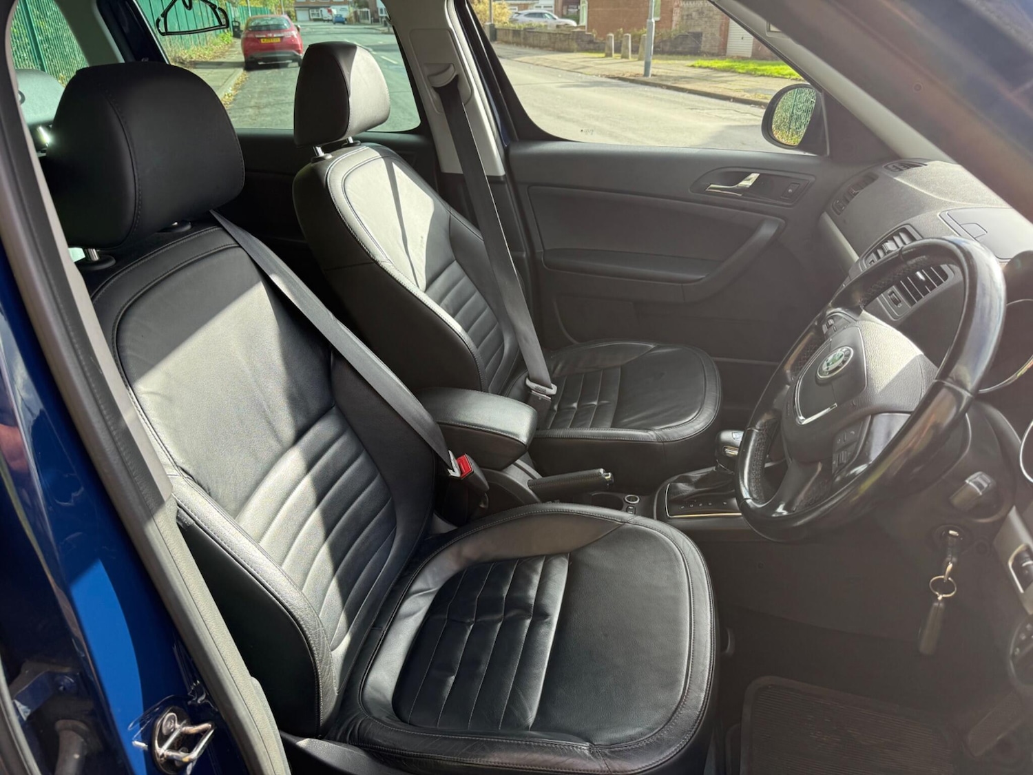 Used Skoda Yeti 2011 for sale - 76472429: Photo 24