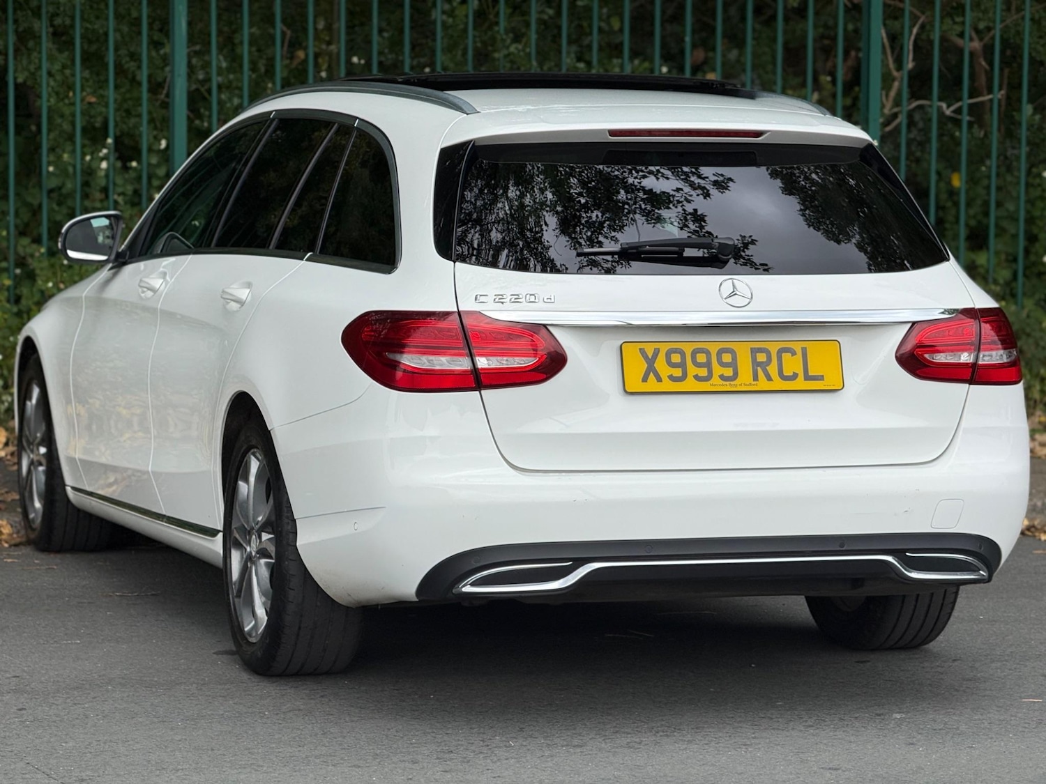 Used Mercedes-Benz C Class 2015 for sale - 76538506: Photo 17