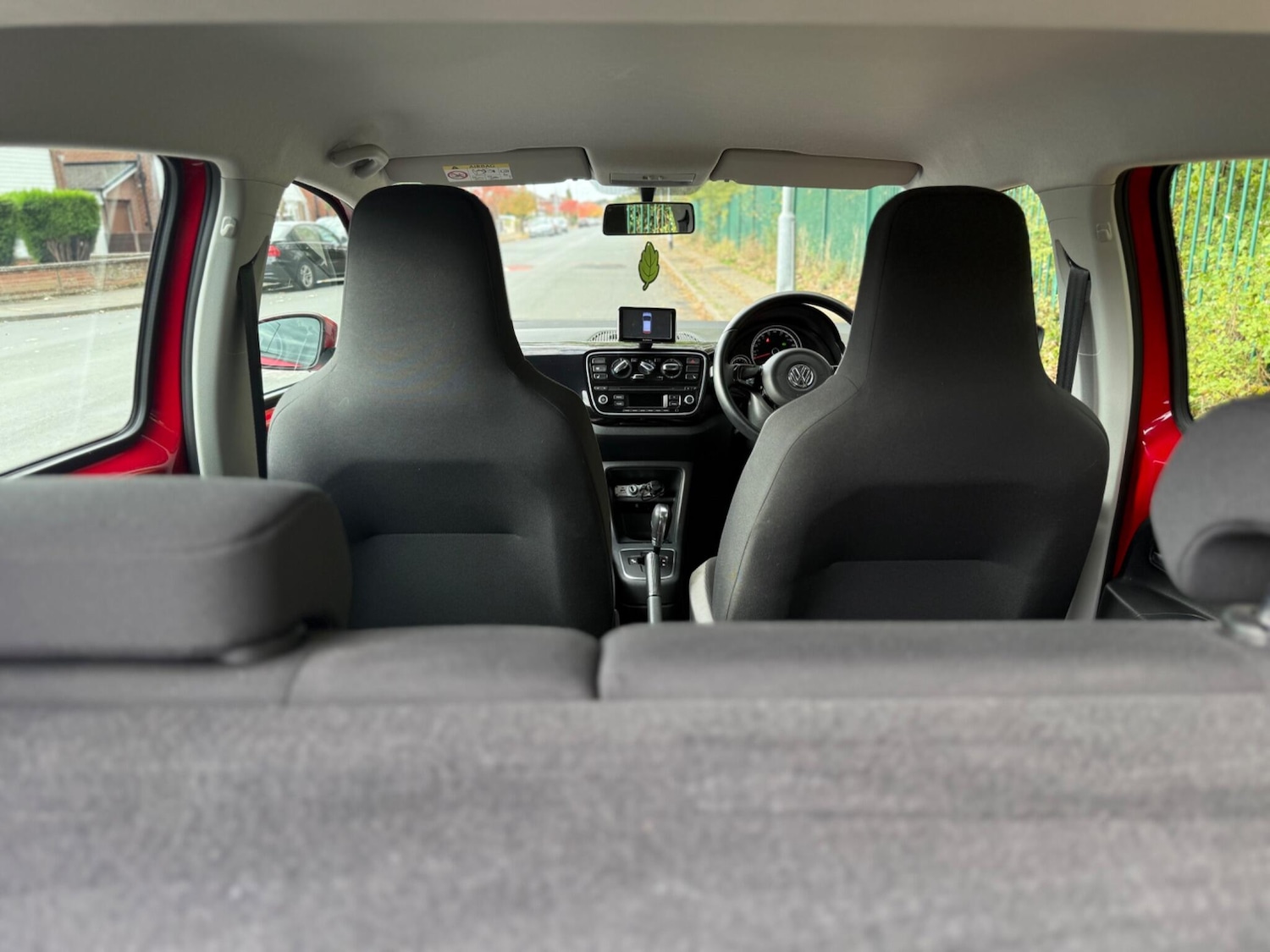 Used Volkswagen up! 2014 for sale - 76360686: Photo 18