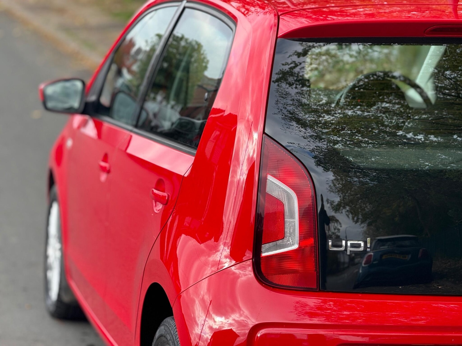 Used Volkswagen up! 2014 for sale - 76360686: Photo 32