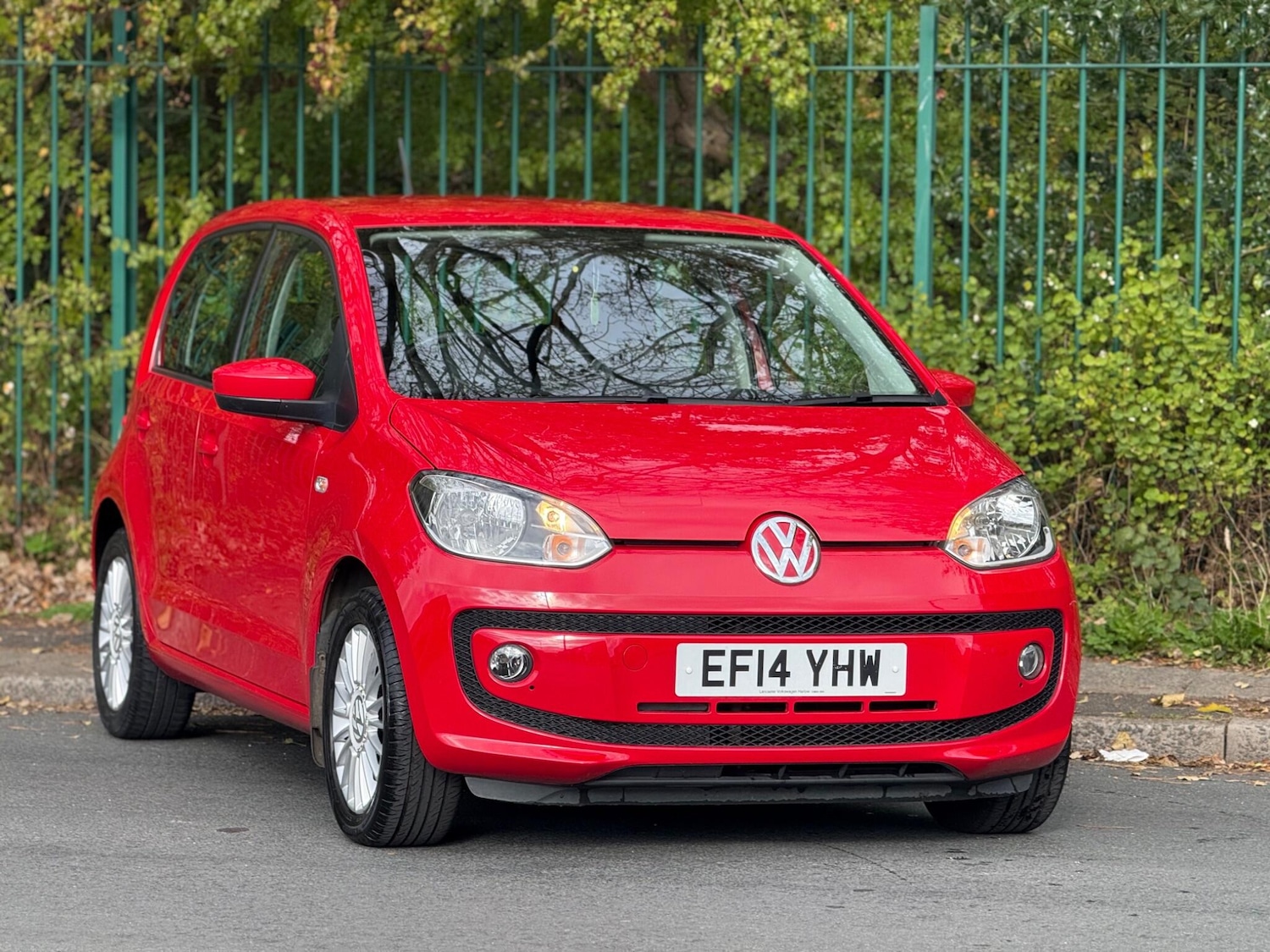Used Volkswagen up! 2014 for sale - 76360686: Photo 5