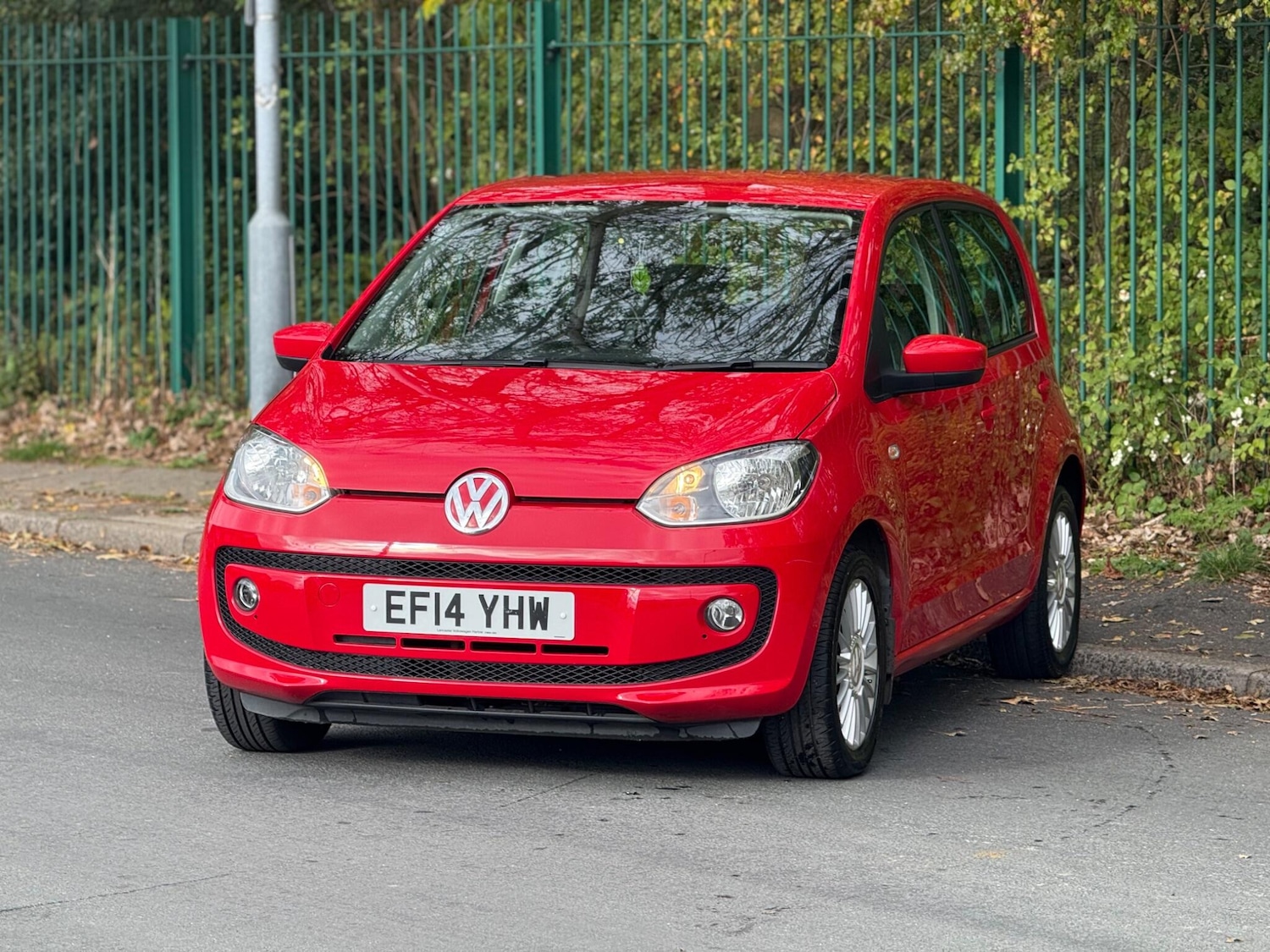 Used Volkswagen up! 2014 for sale - 76360686: Photo 6