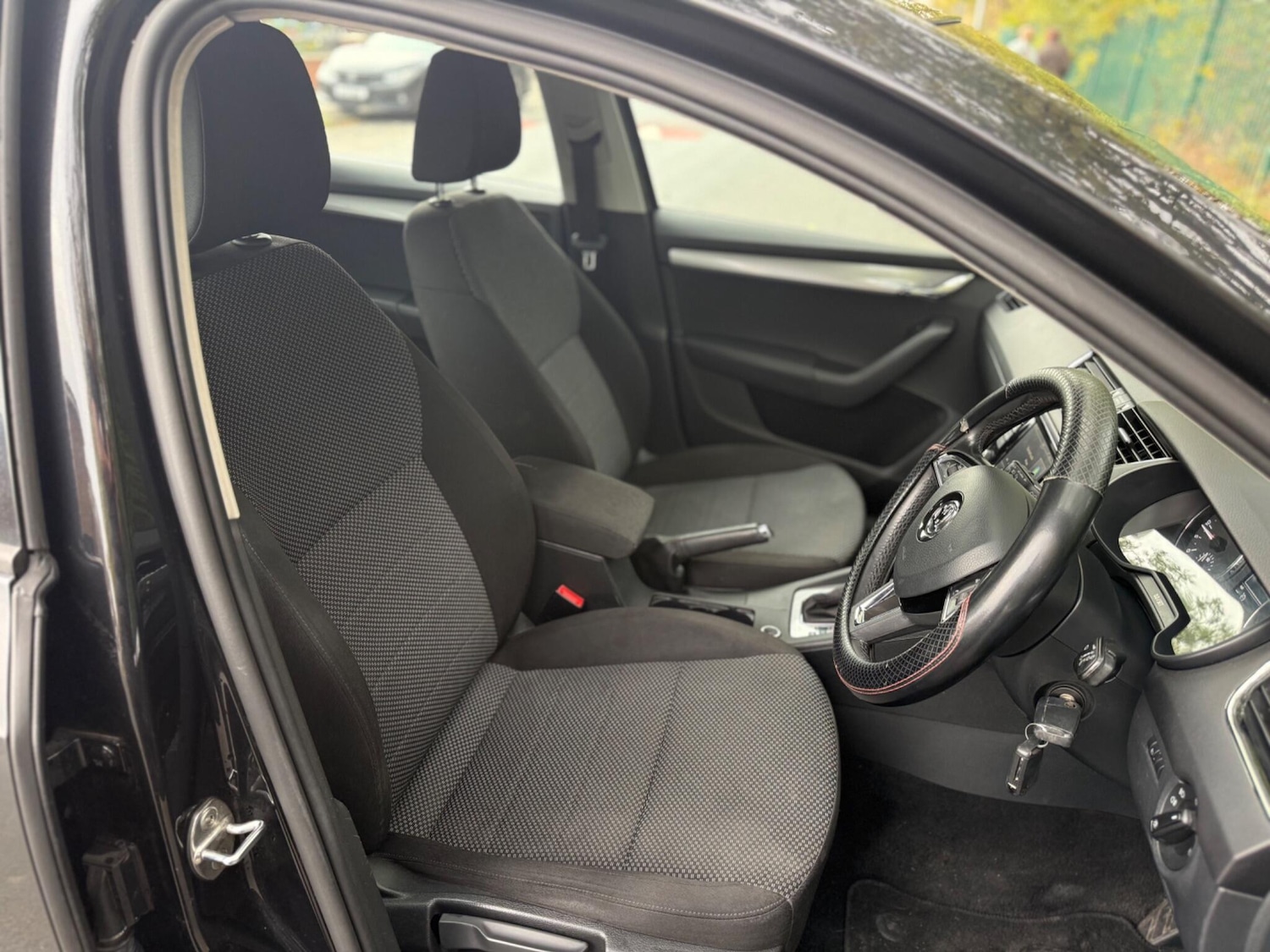 Used Skoda Octavia 2015 for sale - 76360179: Photo 27
