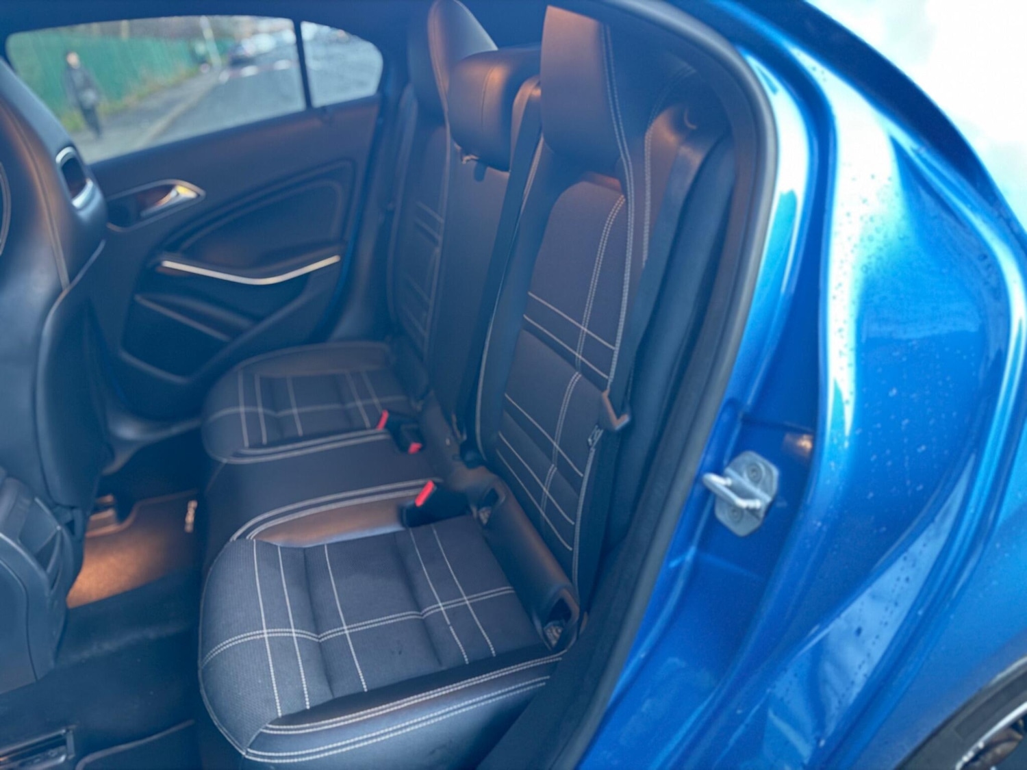 Used Mercedes-Benz A-Class 2015 for sale - 76839391: Photo 24