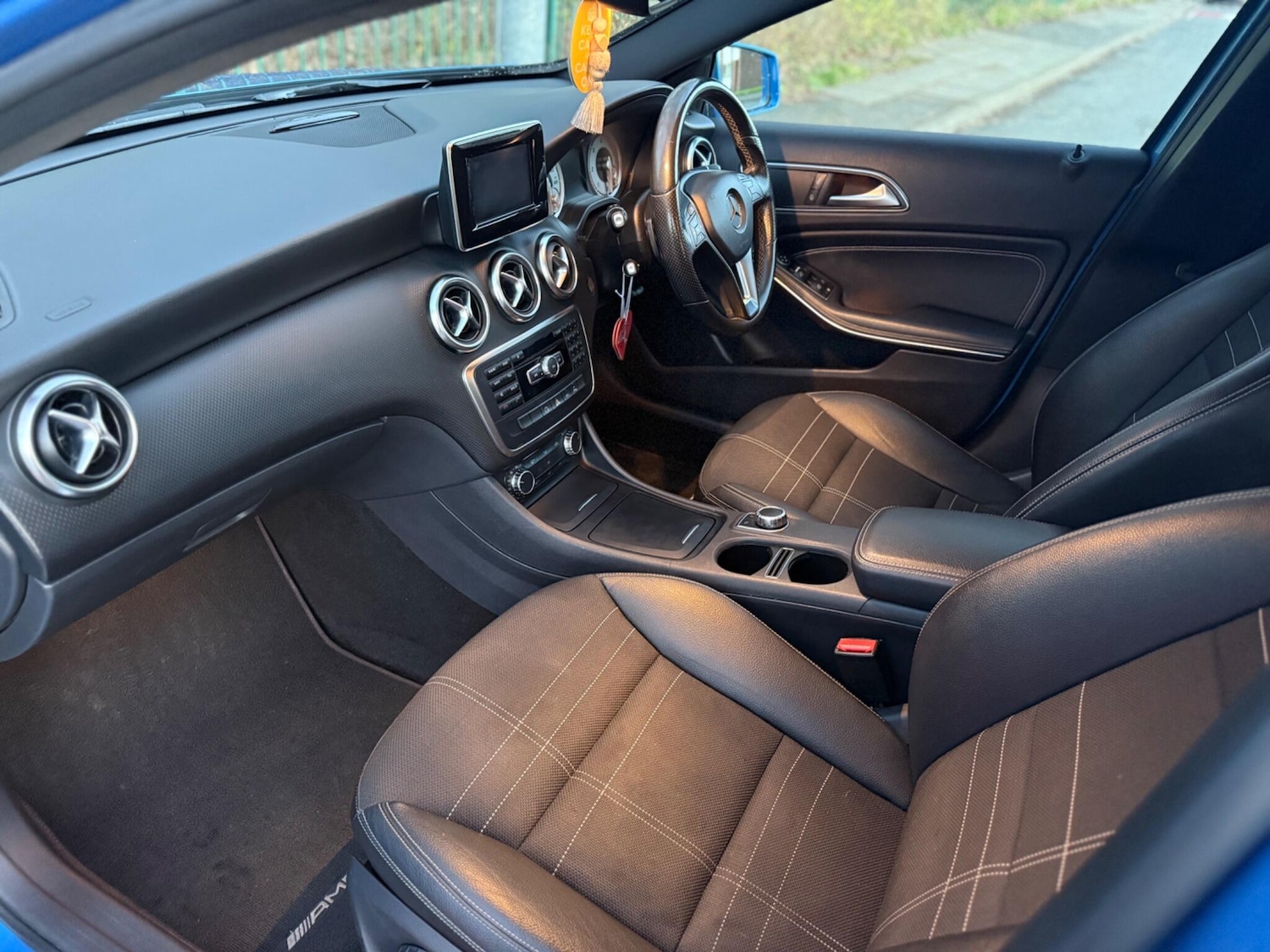 Used Mercedes-Benz A-Class 2015 for sale - 76839391: Photo 35