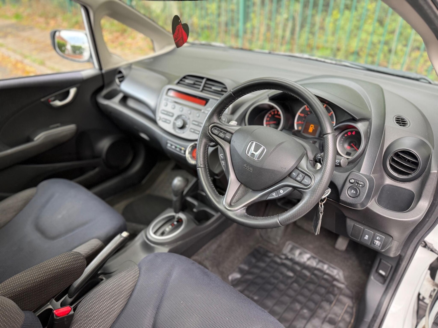 Used Honda Jazz 2013 for sale - 76441365: Photo 18