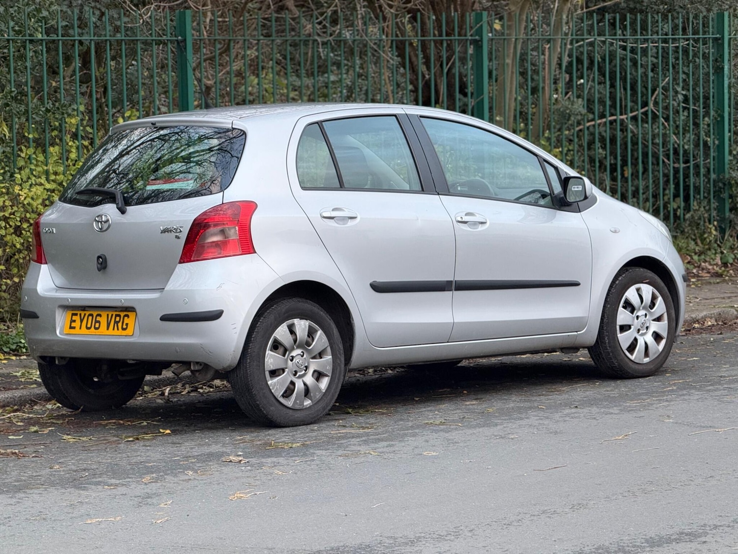 Used Toyota Yaris 2006 for sale - 76592803: Photo 13