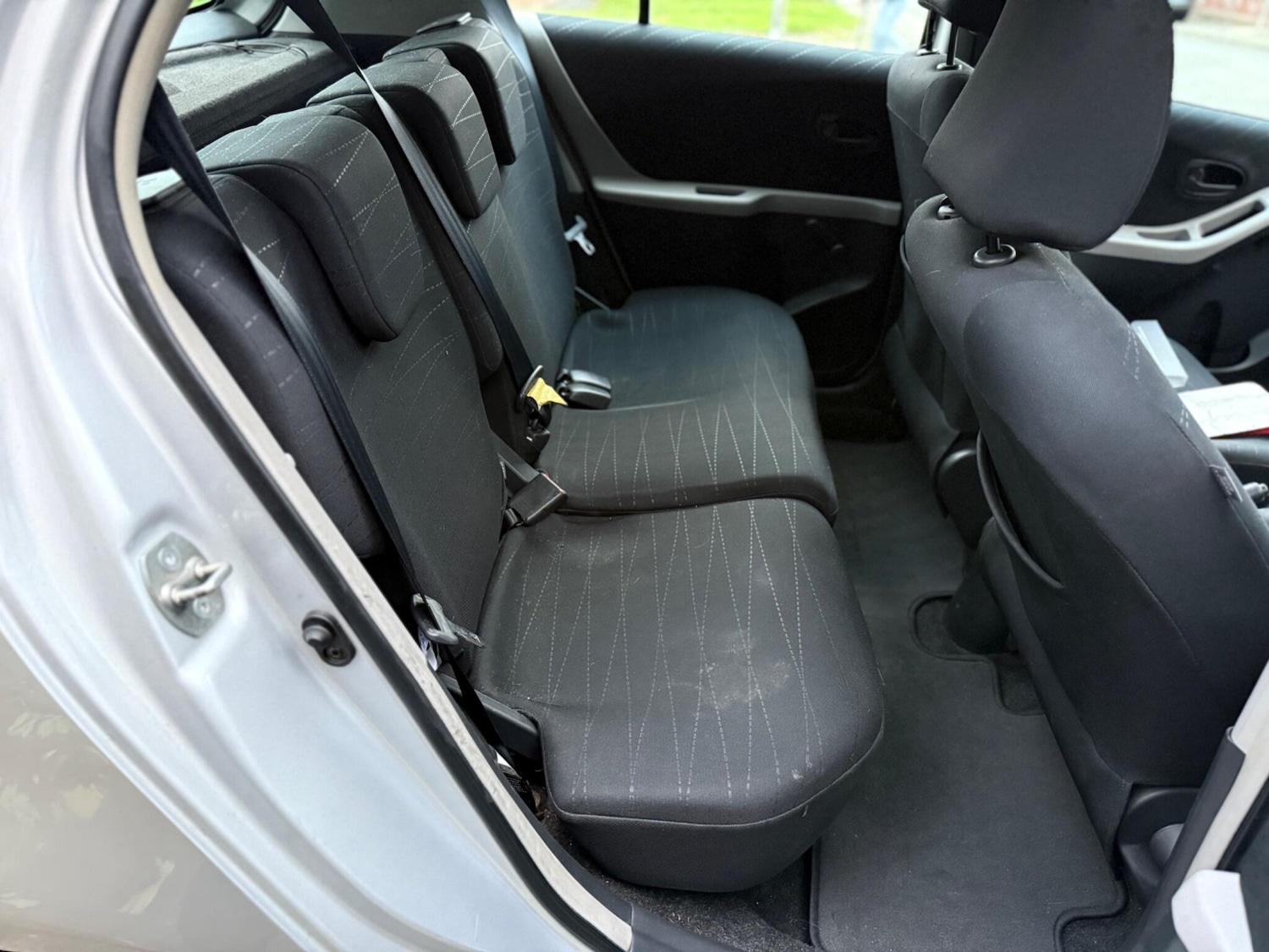 Used Toyota Yaris 2006 for sale - 76592803: Photo 19