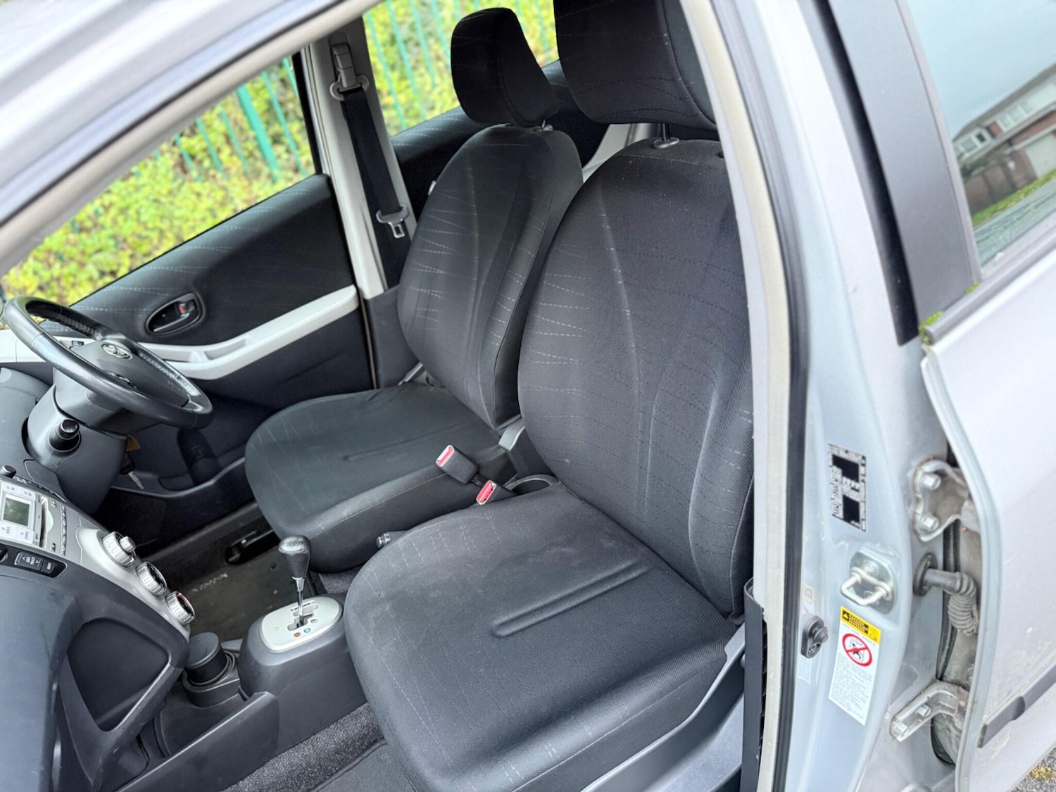 Used Toyota Yaris 2006 for sale - 76592803: Photo 29