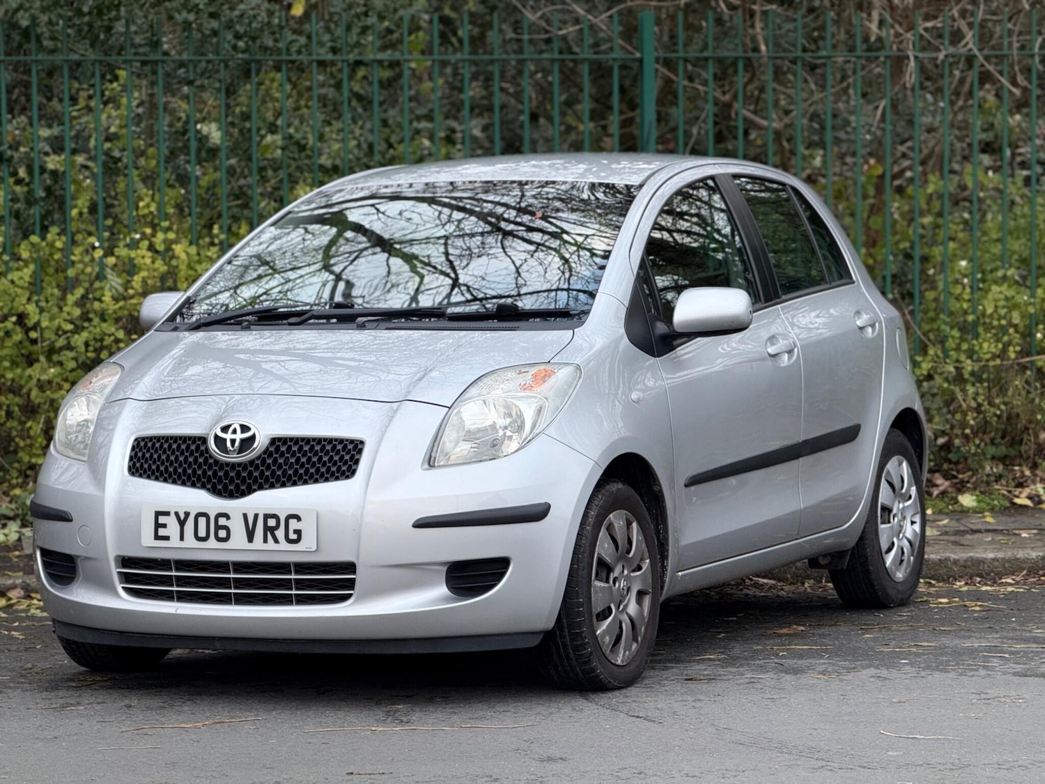 Used Toyota Yaris 2006 for sale - 76592803: Photo 3