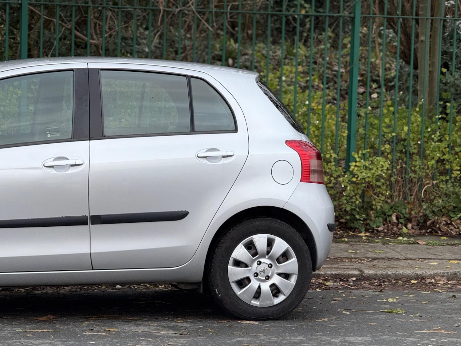 Used Toyota Yaris 2006 for sale - 76592803: Photo 32