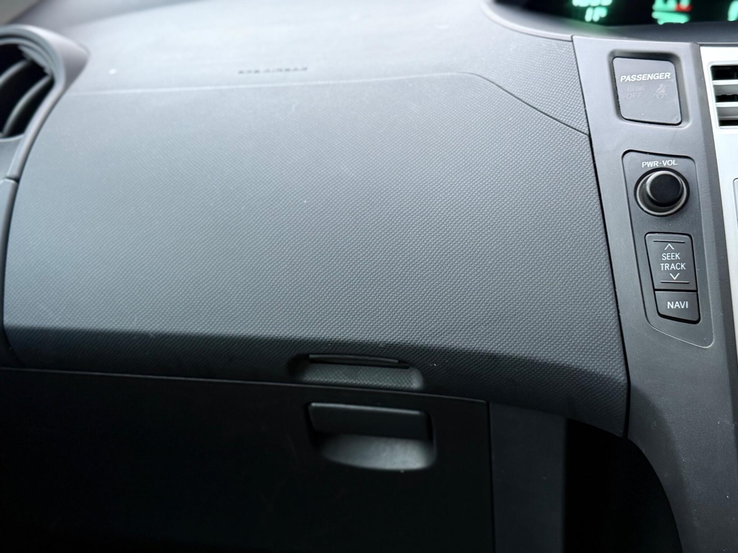 Used Toyota Yaris 2006 for sale - 76592803: Photo 34