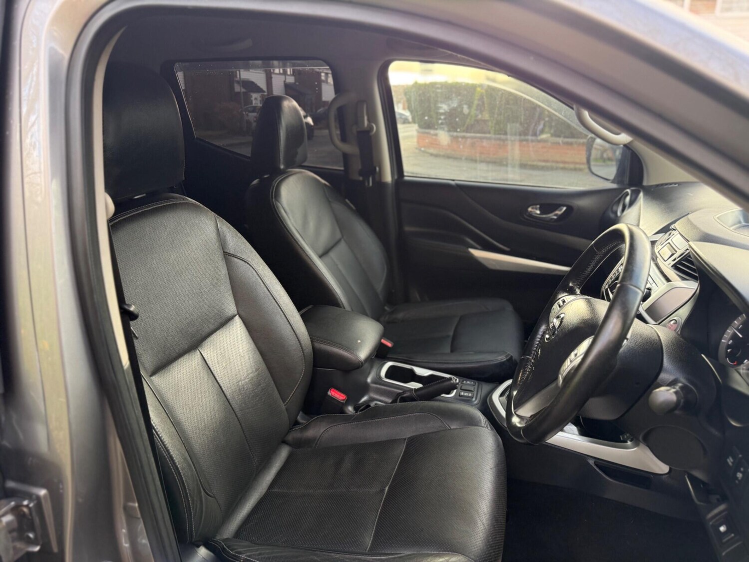 Used Nissan Navara 2017 for sale - 76572593: Photo 18