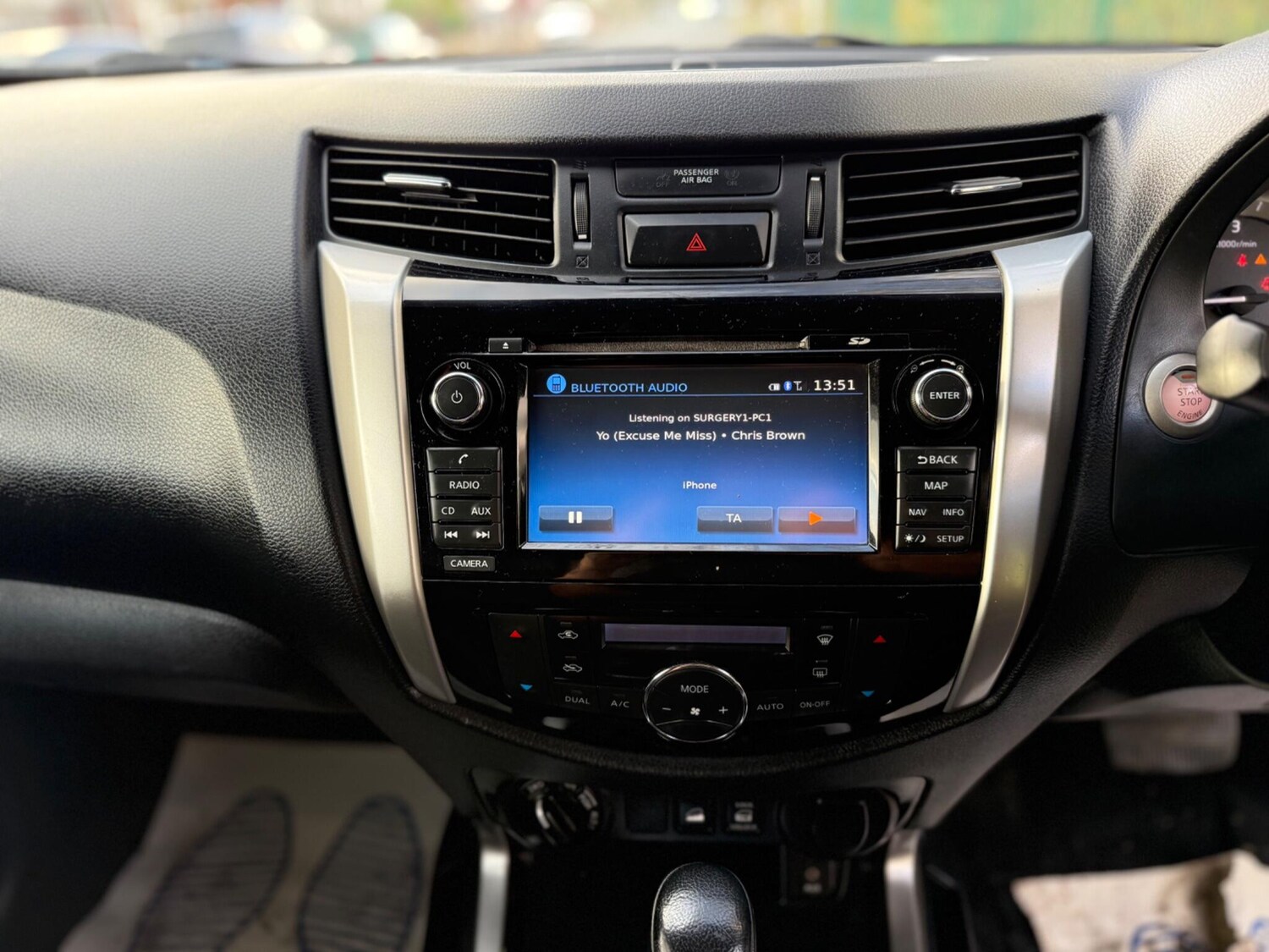 Used Nissan Navara 2017 for sale - 76572593: Photo 30