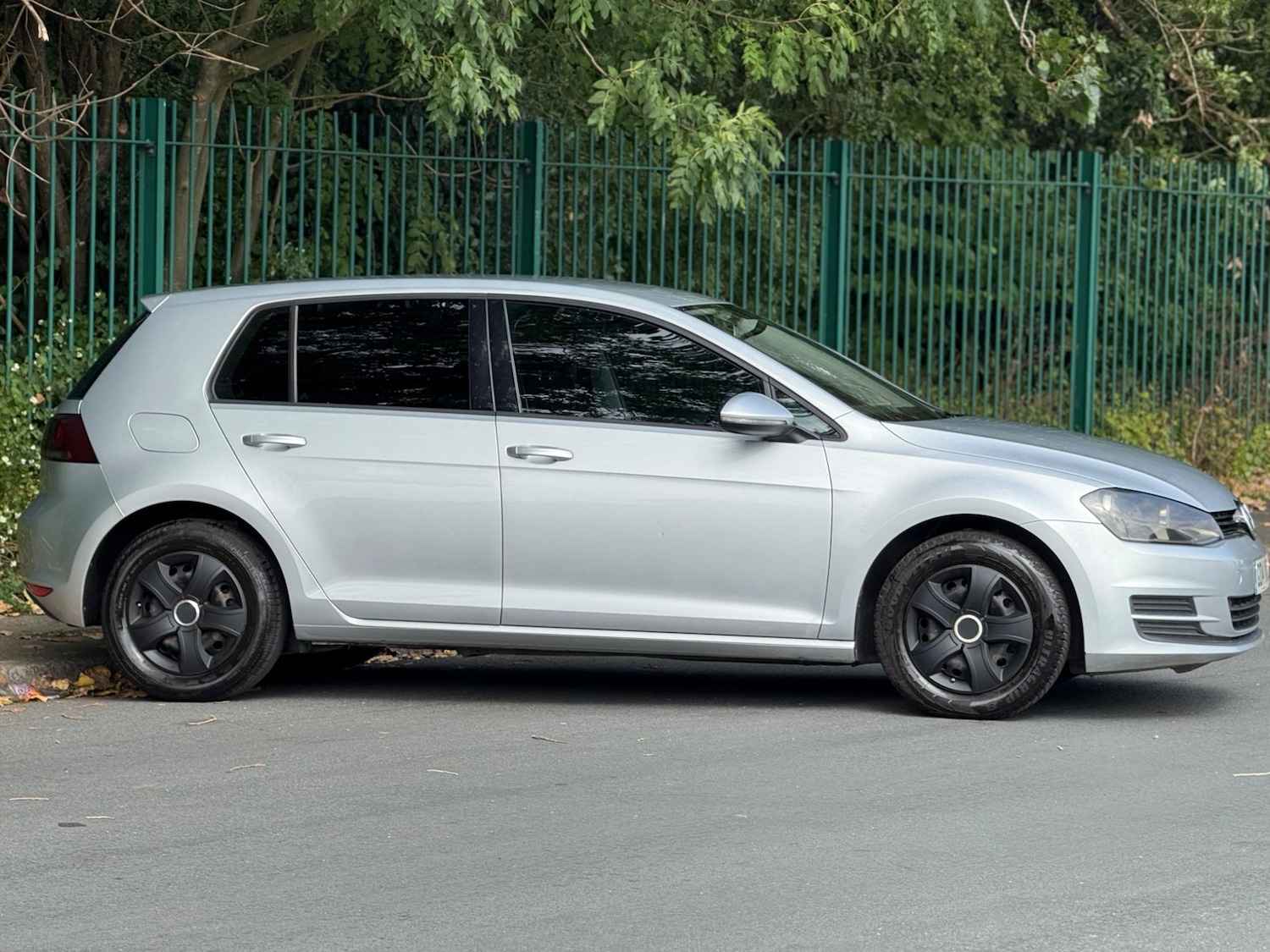 Used Volkswagen Golf 2014 for sale - 76361047: Photo 16