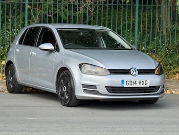 Used Volkswagen Golf 2014 for sale - 76361047: Photo