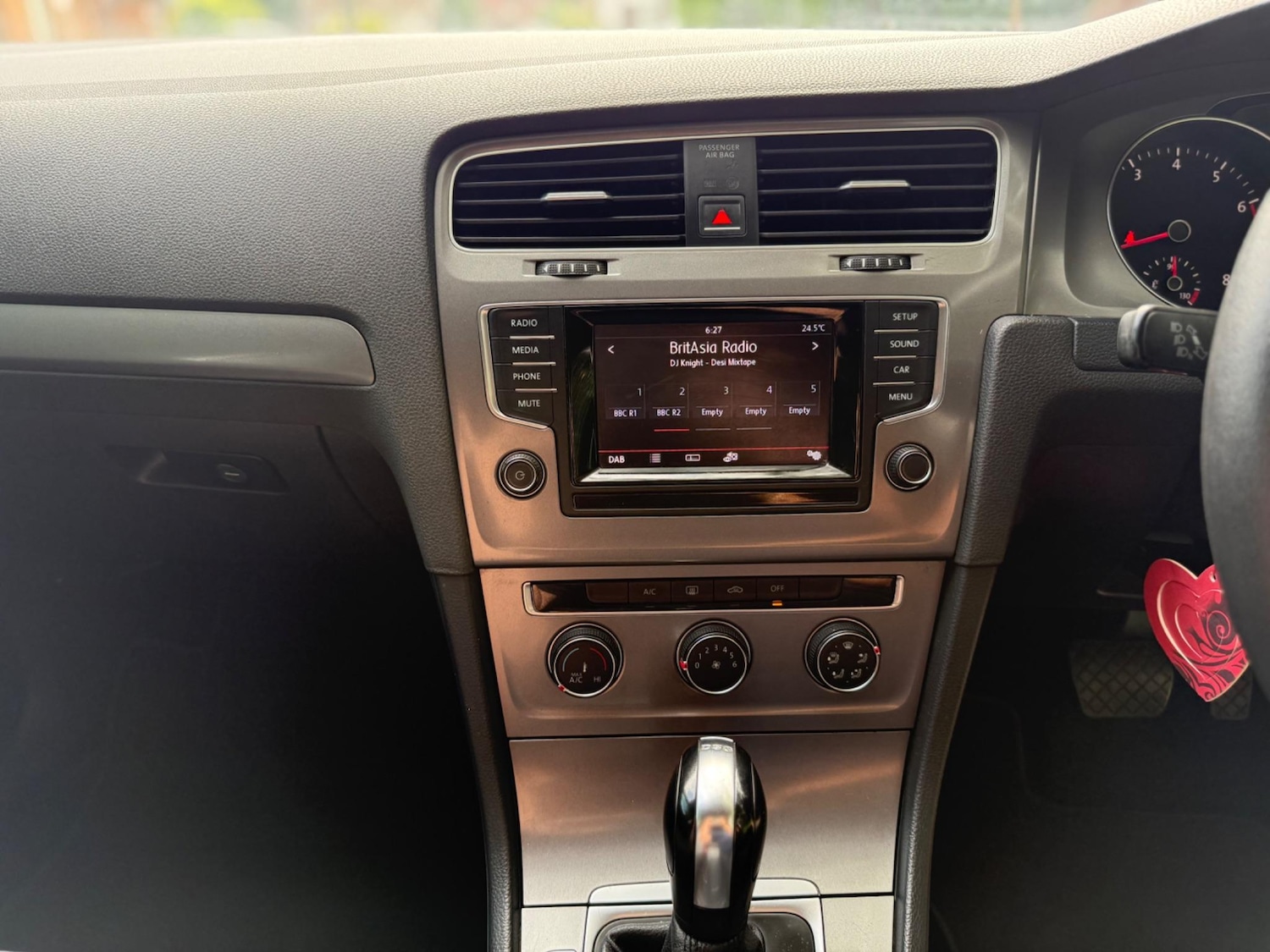 Used Volkswagen Golf 2014 for sale - 76537827: Photo 28