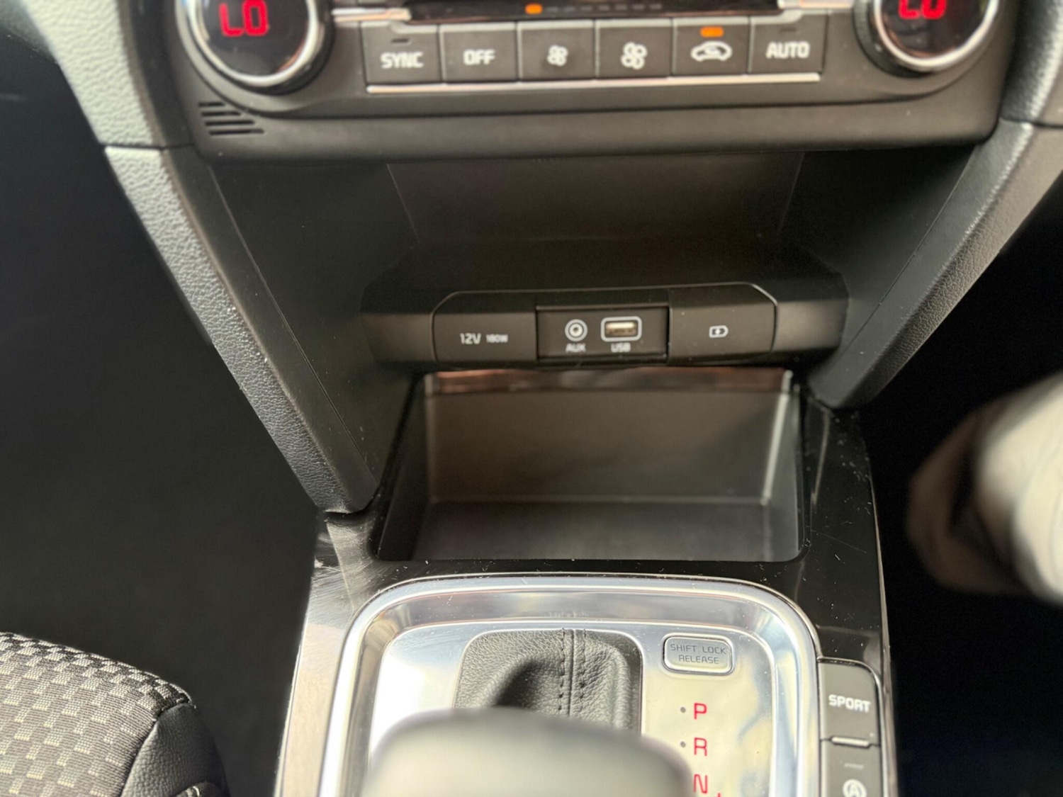 Used Kia Ceed 2019 for sale - 76361376: Photo 27
