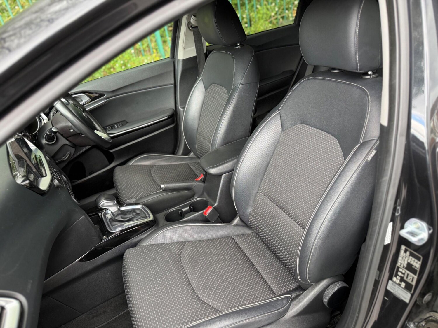 Used Kia Ceed 2019 for sale - 76361376: Photo 38