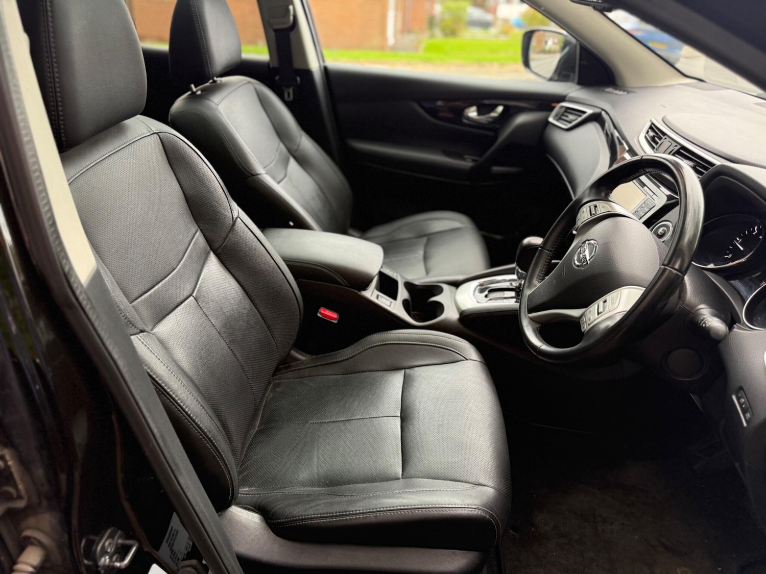 Used Nissan Qashqai 2016 for sale - 76537699: Photo 26