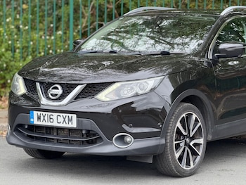 Used Nissan Qashqai 2016 for sale - 76537699: Photo