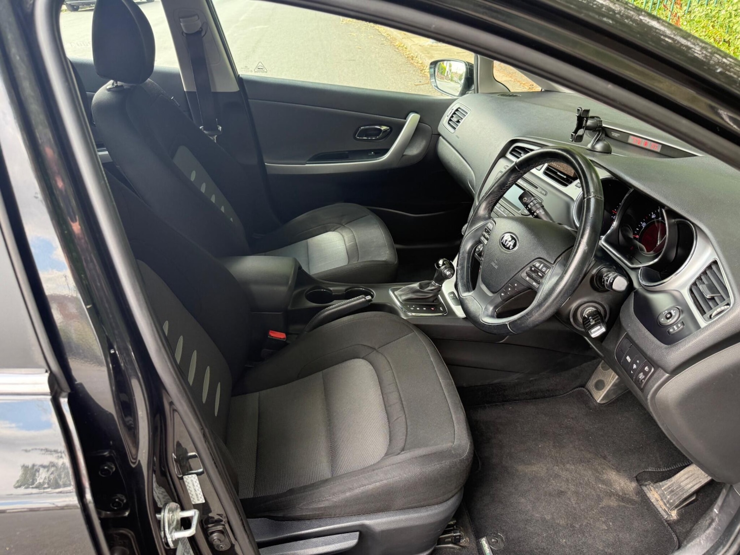 Used Kia Ceed 2013 for sale - 76592855: Photo 29