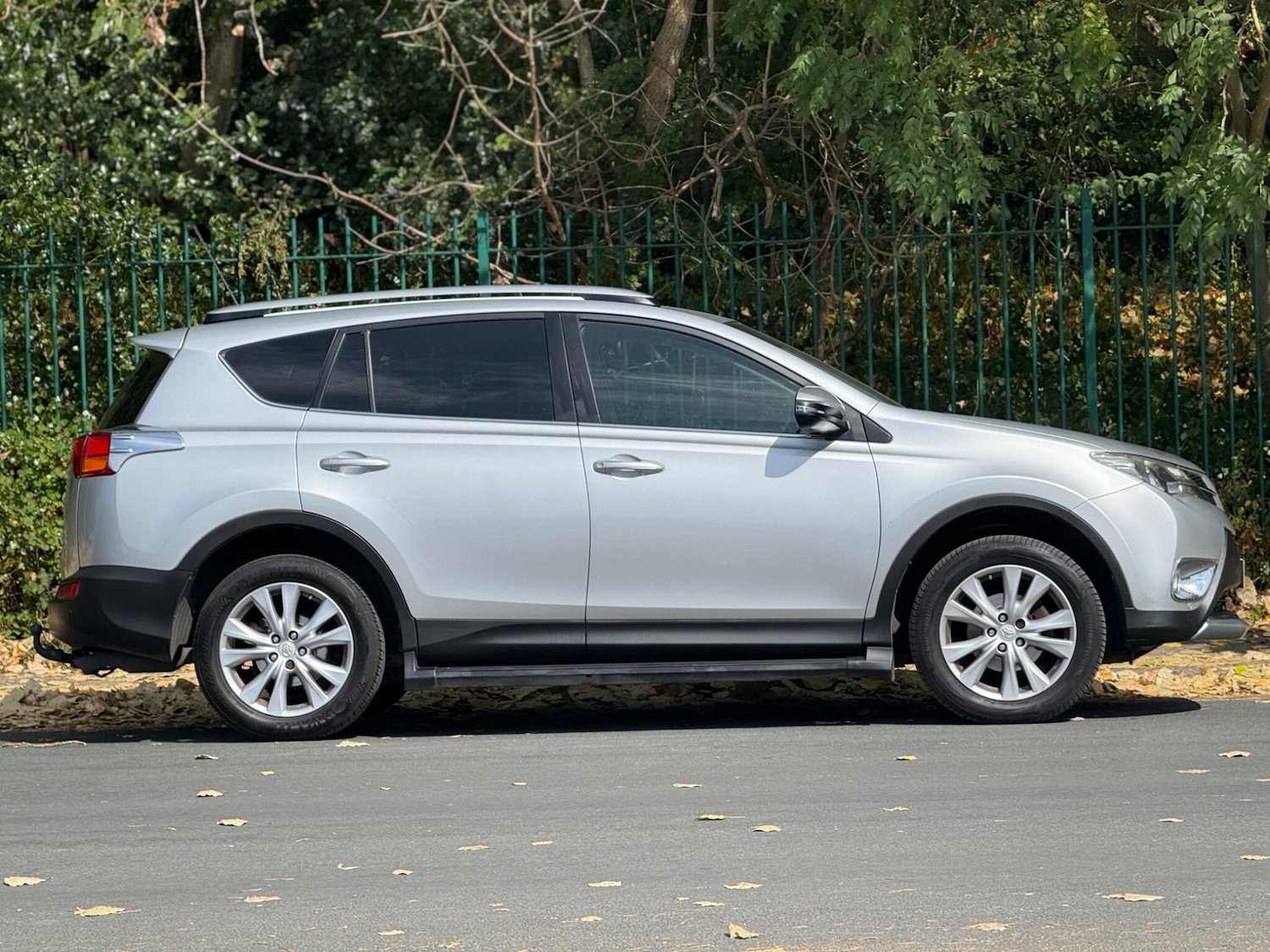 Used Toyota RAV4 2014 for sale - 76360024: Photo 15