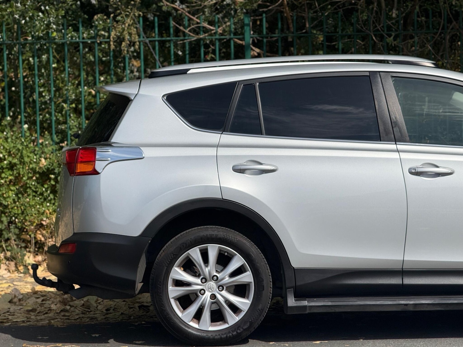 Used Toyota RAV4 2014 for sale - 76360024: Photo 31