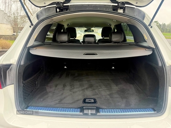 Used Mercedes-Benz GLC 2018 for sale - 77941023: Photo 10