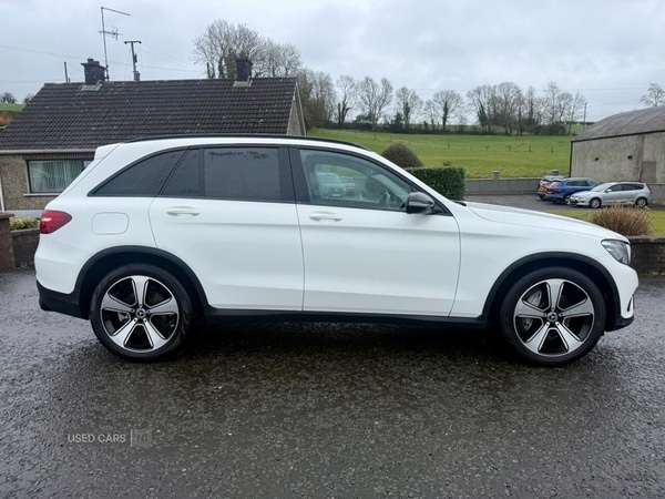 Used Mercedes-Benz GLC 2018 for sale - 77941023: Photo 2