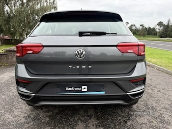 Used Volkswagen T-Roc 2020 for sale - 75867280: Photo