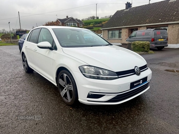 Used Volkswagen Golf 2019 for sale - 76500390: Photo 1