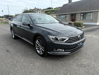Volkswagen - Passat