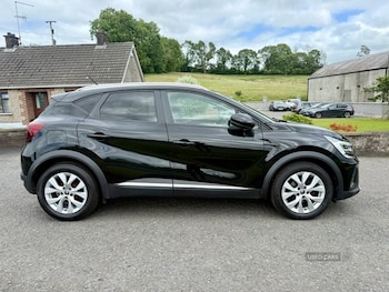 Used Renault Captur 2020 for sale - 78899020: Photo