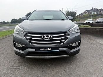 Used Hyundai Santa Fe 2018 for sale - 76002765: Photo