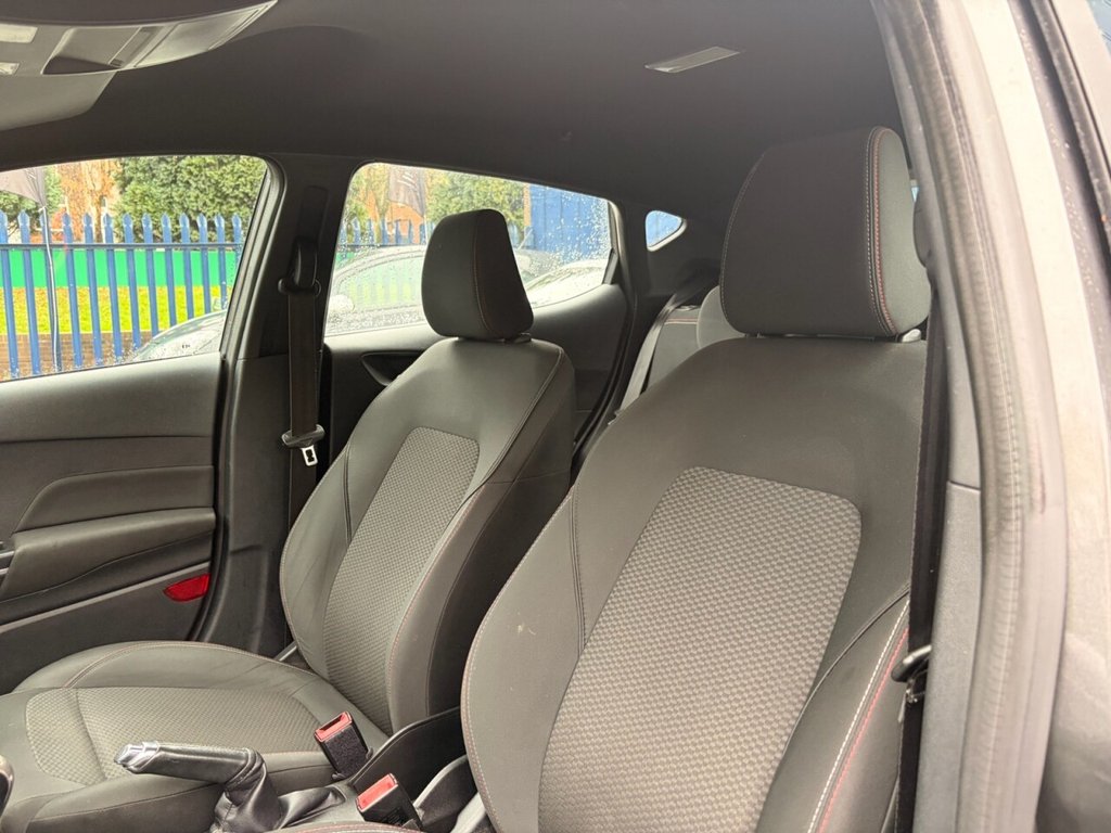 Used Ford Fiesta 2017 for sale - 76520559: Photo 36