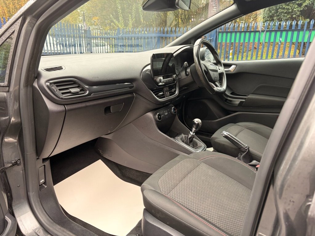 Used Ford Fiesta 2017 for sale - 76520559: Photo 37