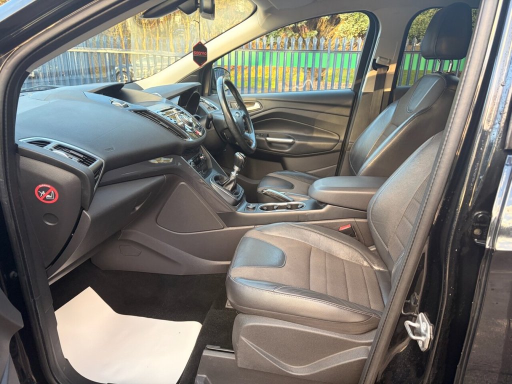 Used Ford Kuga 2015 for sale - 76731269: Photo 21