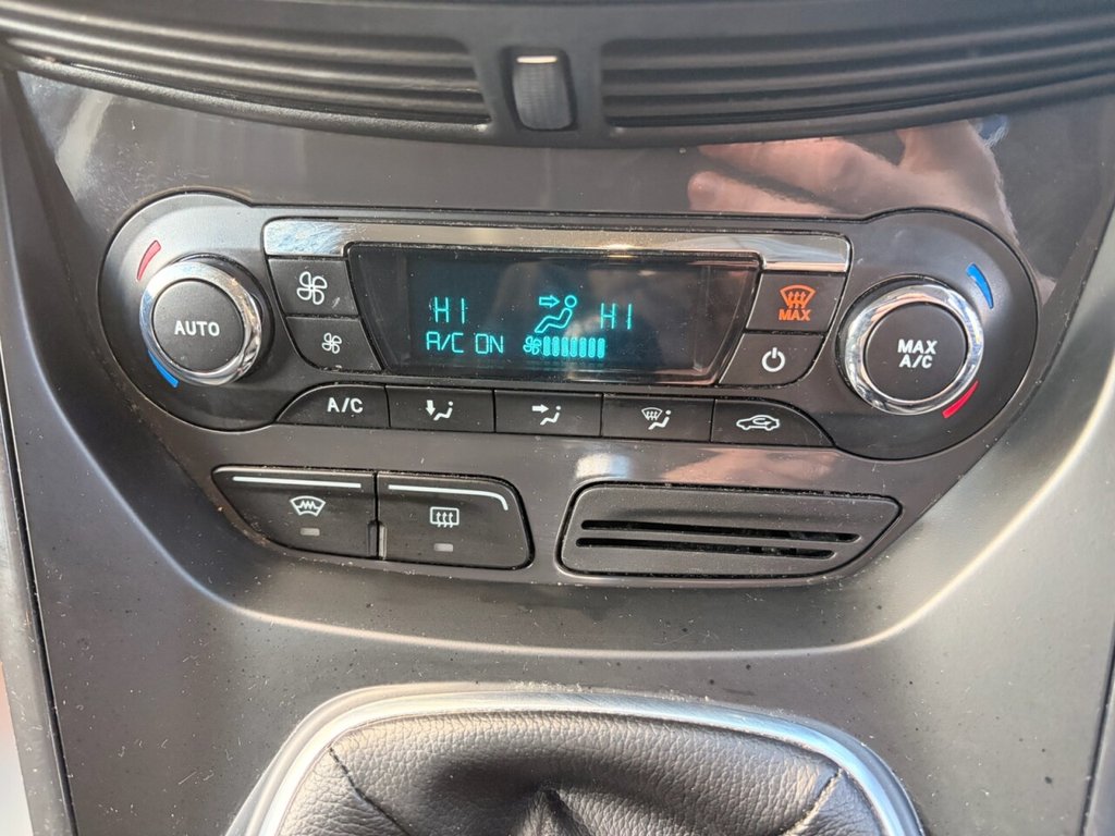 Used Ford Kuga 2015 for sale - 76731269: Photo 31