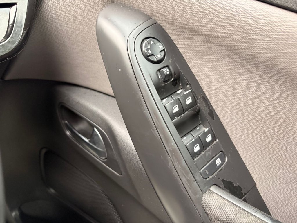 Used Citroen C4 Grand Picasso 2015 for sale - 76420091: Photo 31