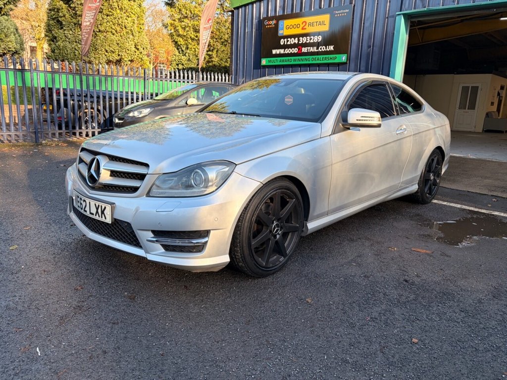 Used Mercedes-Benz C Class 2012 for sale - 77388753: Photo 4