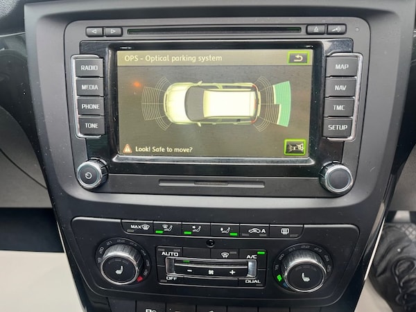 Used Skoda Yeti 2014 for sale - 76241132: Photo 42